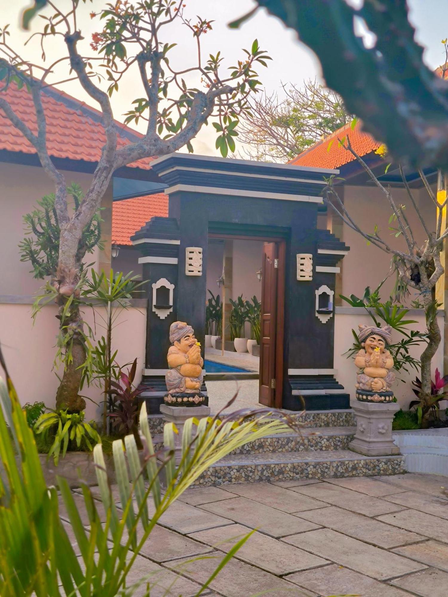 Surya Pandawa Homestay Ungasan  Exterior photo