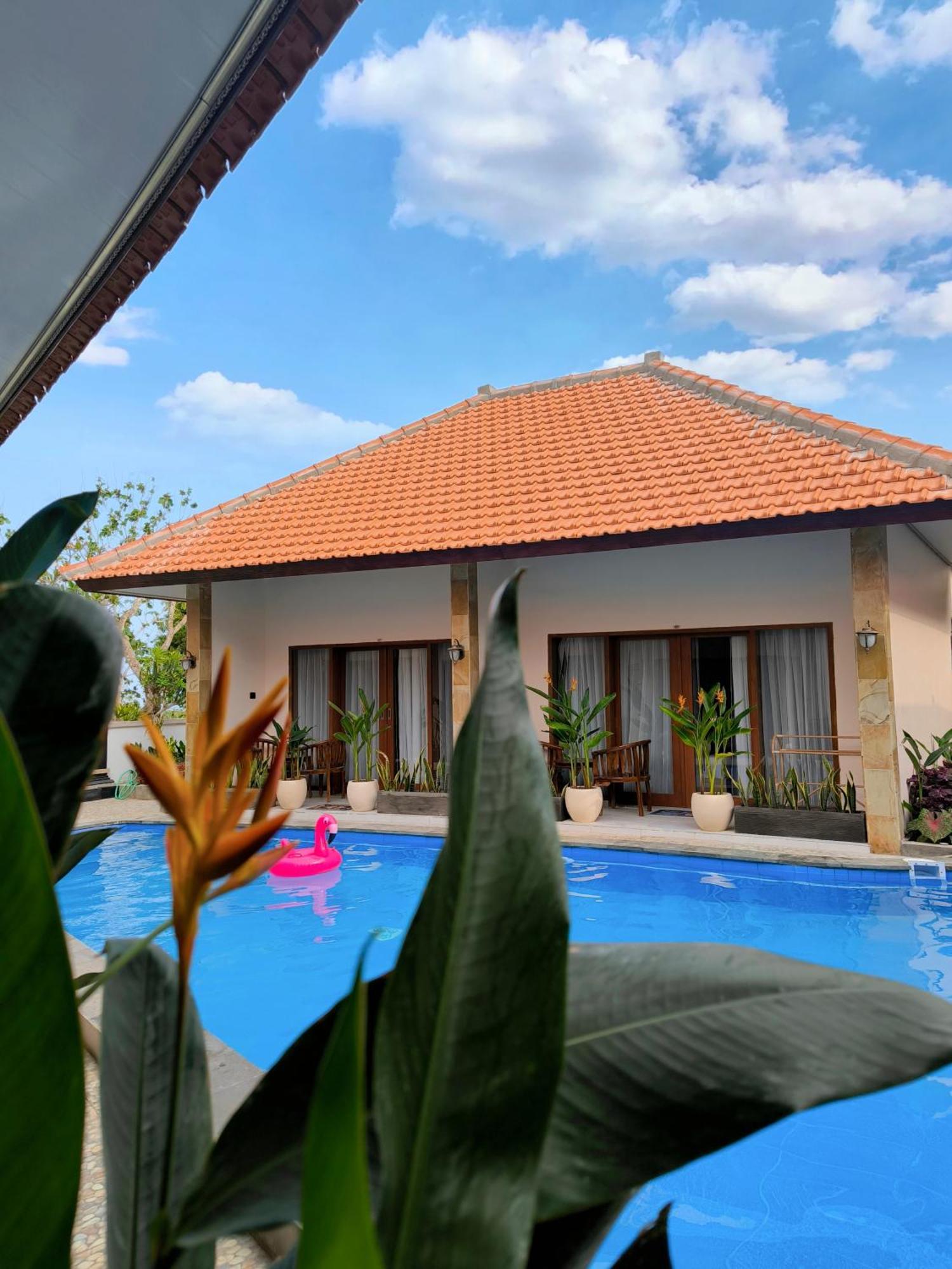 Surya Pandawa Homestay Ungasan  Exterior photo